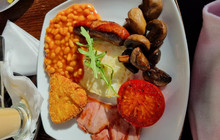 Monties Cafe & Guesthouse餐厅图片