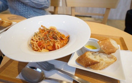 Zen Shop & Cafe