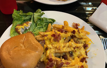Sasquatch Jacks Hideaway Barroom & Grill餐厅图片