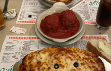 Luigis Restaurant餐厅图片