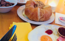 Cafe Extrablatt