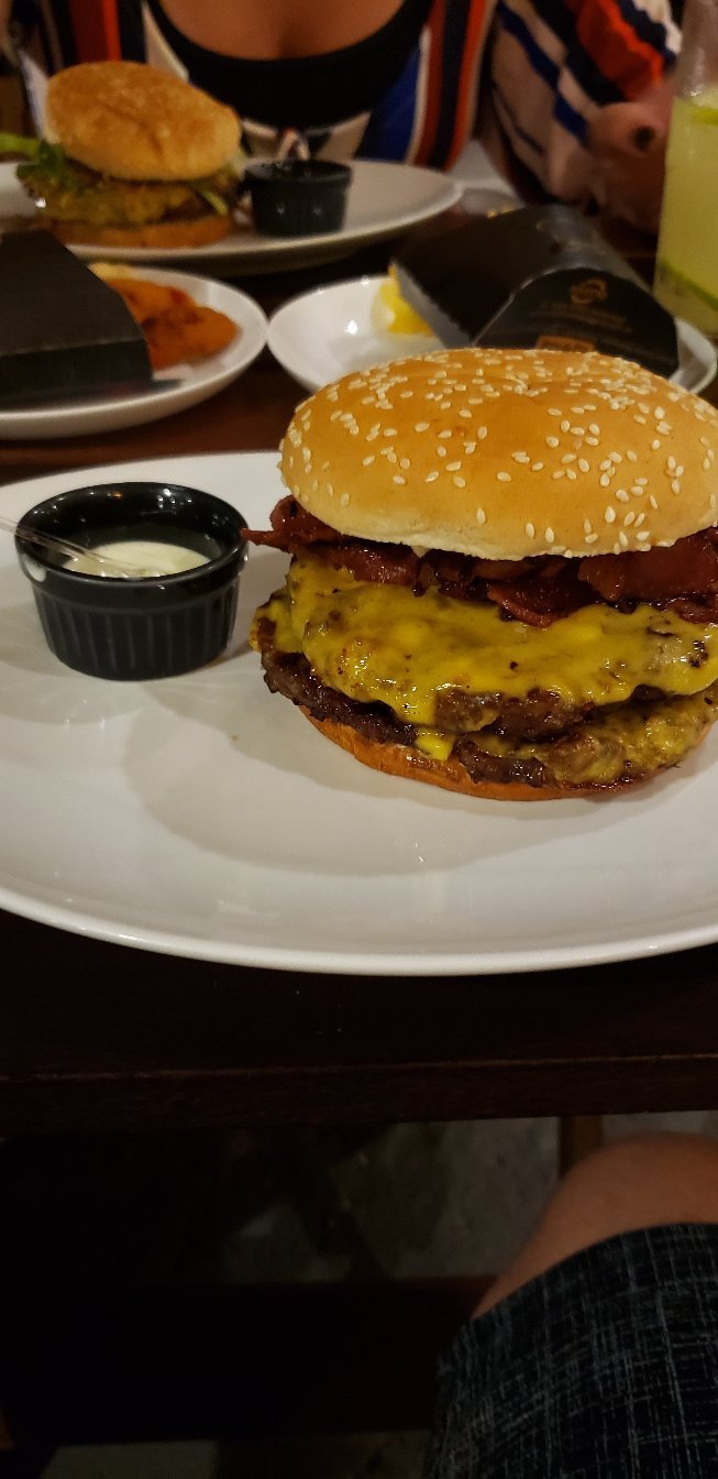 Don Hamburgo