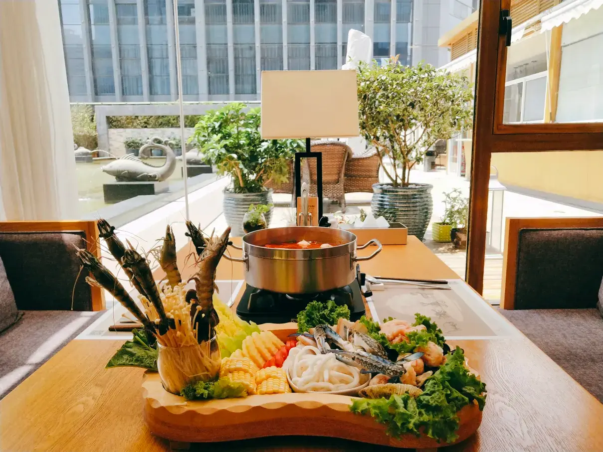 三茂城市印象酒店庭云餐厅