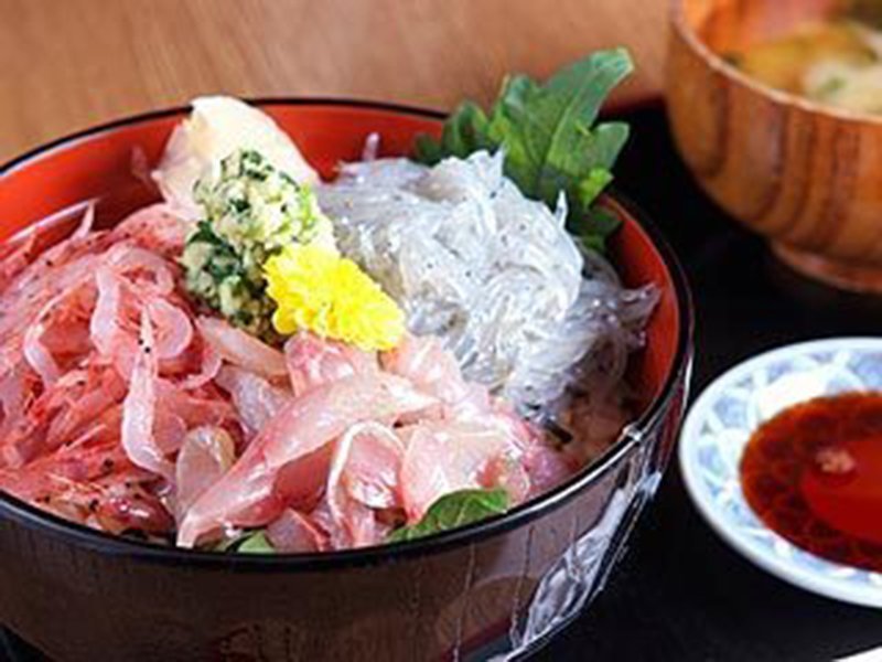 Sashimi Tavern Senbonichi餐厅图片