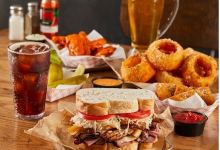 Primanti Bros. Restaurant and Bar Strip District美食图片