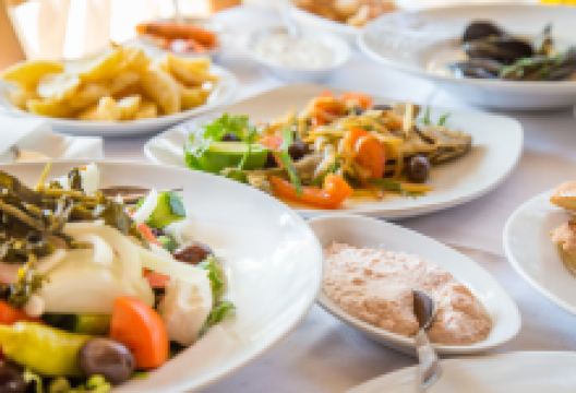 The Karas Village Tavern美食图片