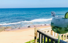 The Galley Beach Bar & Grill餐厅图片