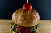Burgers & More餐厅图片