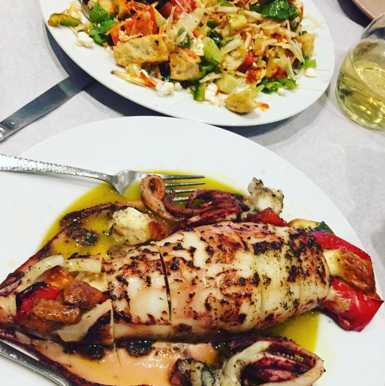 Plateia Iroon Restaurant
