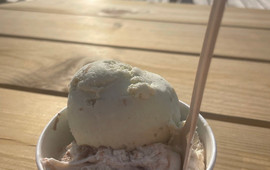 Ackes Cafe, Glass- & Grillbar