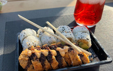 Hinata Sushi Bar餐厅图片