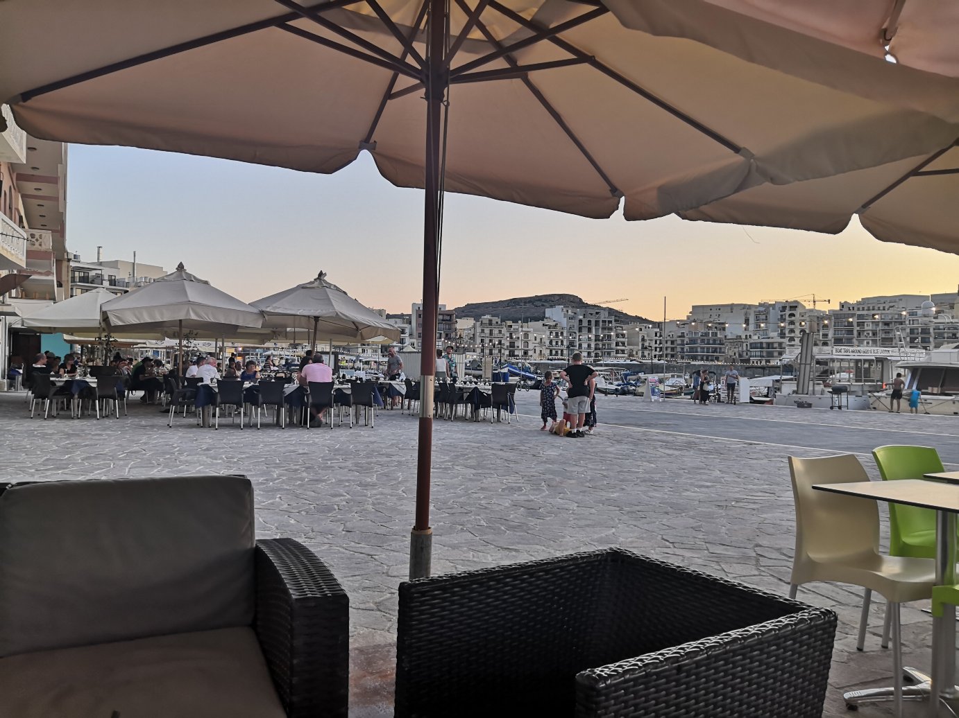 Chill Bar