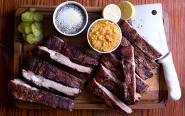 Full Moon Bar-B-Que