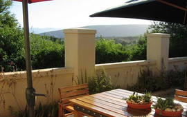 The Naked Lady Pub & Spekboom Country Kitchen