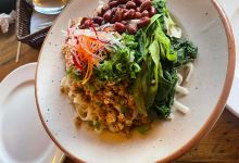 Tropical rest and bar美食图片
