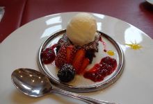 Les Mirroirs美食图片