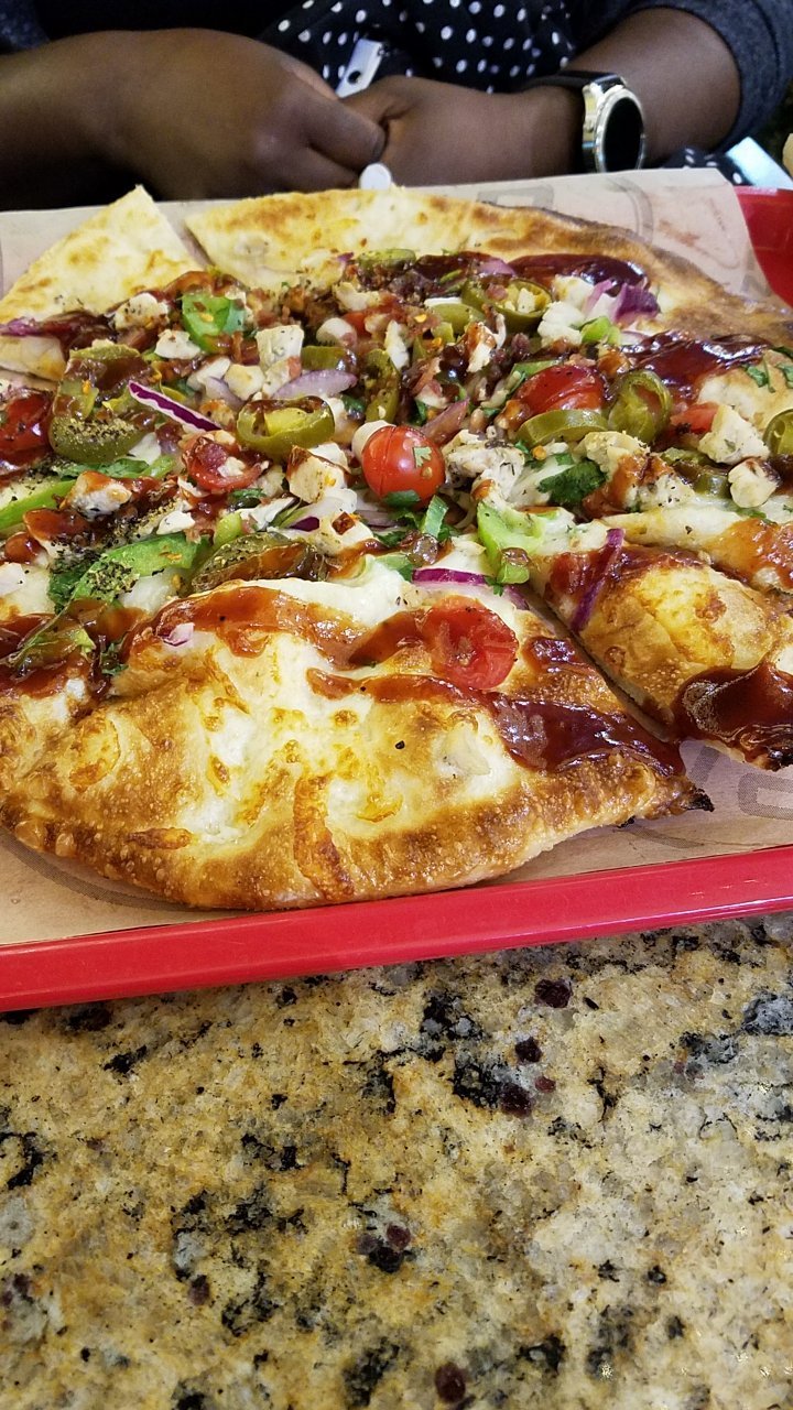 Pieology Pizzeria, Citadel Outlets