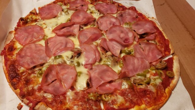 Jake's Stadium Pizza