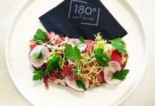 180 Degrees Sun & Lounge美食图片