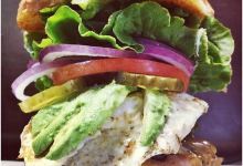 Sylvester's Burgers美食图片