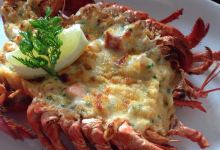 Fish on the Green美食图片