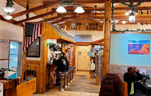 Pine Country Restaurant餐厅图片