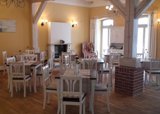 Cafe Monet