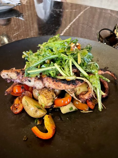 Fresco Cafe y Bistrot