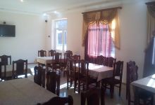 Arami Mot Restaurant Goris美食图片