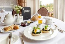 Restaurant at Flitwick Manor Hotel美食图片