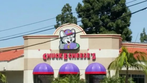 Chuck E. Cheese
