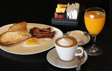 Revoque Cafe餐厅图片