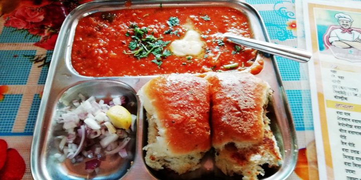 Pooja Pavbhaji And Aarjvi Snack Corner