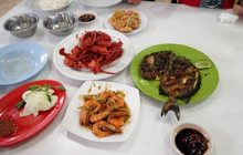 Ikan Bakar 99餐厅图片