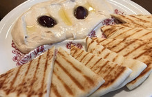 Gyros House Mediterranean Grill餐厅图片