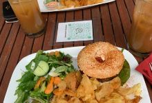 Cafe/Bar/Restaurant Grossstadt美食图片