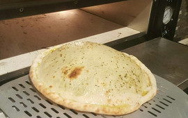 Oscars Pizza & Fuesis Café