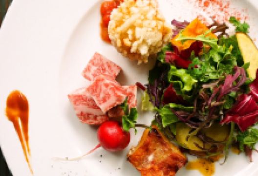 Japanese Restaurant Rai美食图片