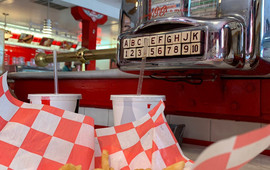 Cakes-n-Creams 50's Diner