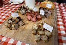 Brew And Brats At Arbor Hill美食图片