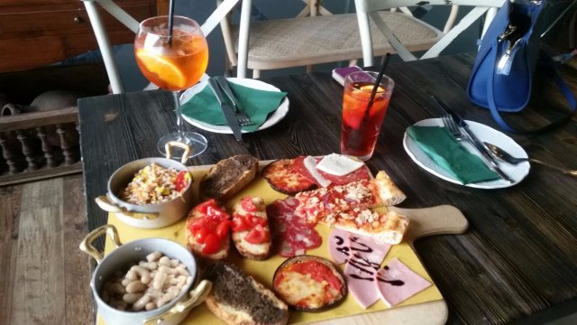 Oggi Ancona Gourmet Cafe餐厅图片