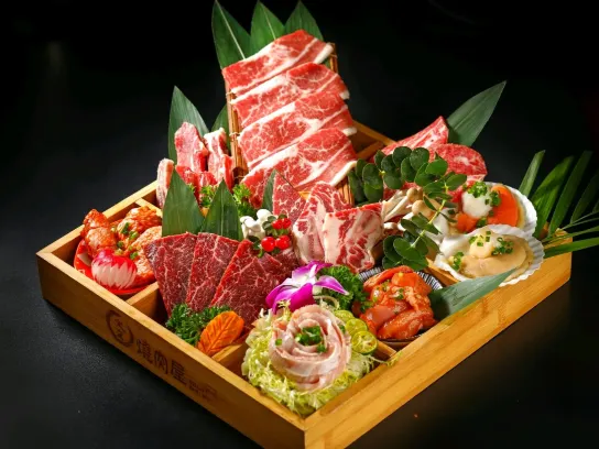 火炎烧肉屋(卜蜂莲花店)