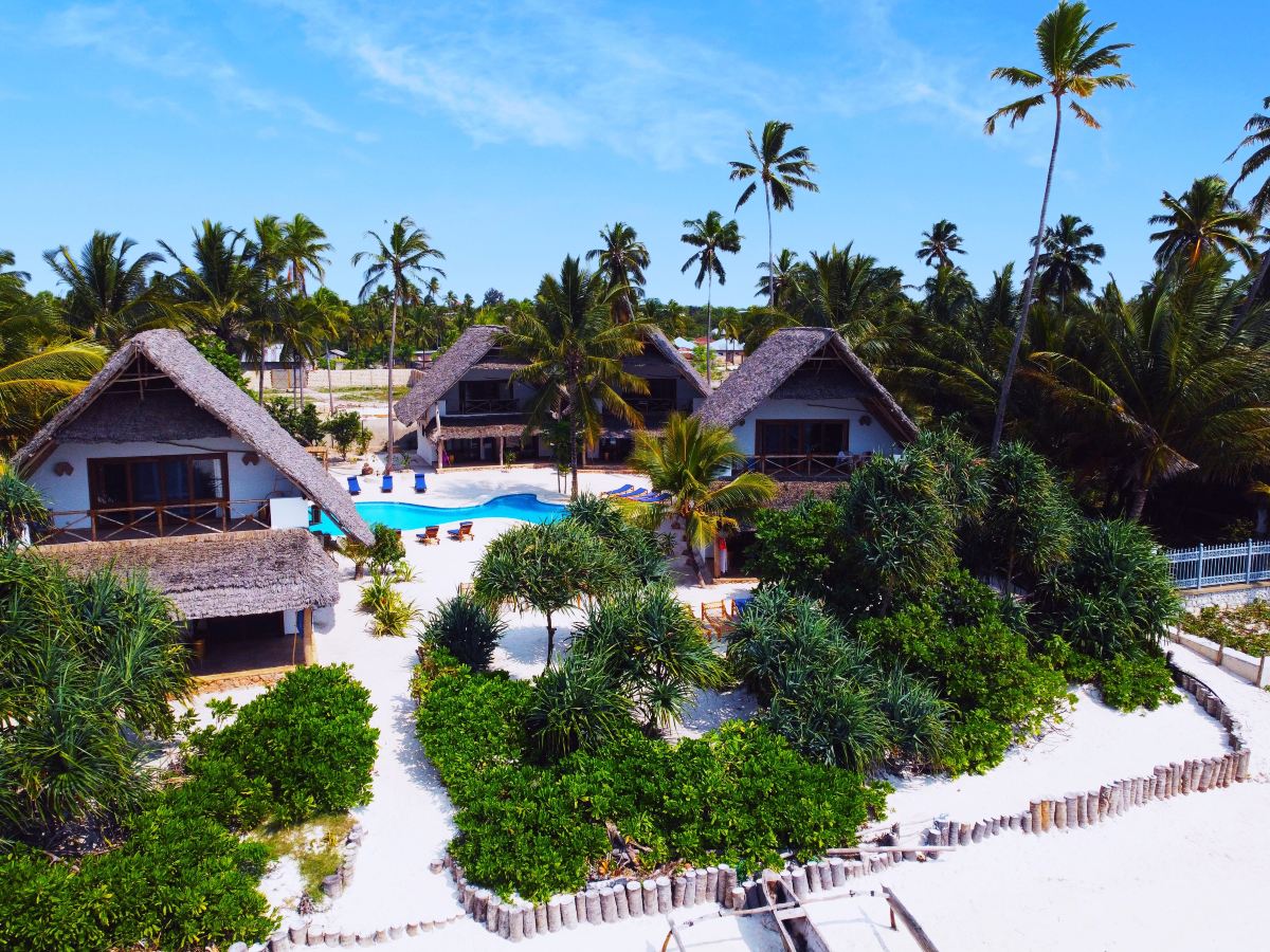 Marafiki Beach Hotel & Restaurant