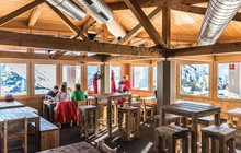 Bergrestaurant Saanerslochgrat餐厅图片