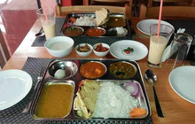 Home Kitchen餐厅图片