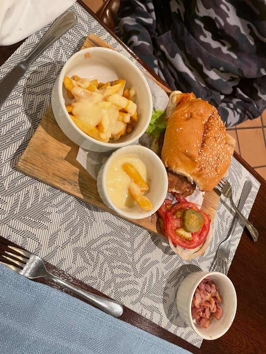 Vine Knot Restaurant