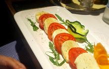 Gardens Club & Restaurant餐厅图片
