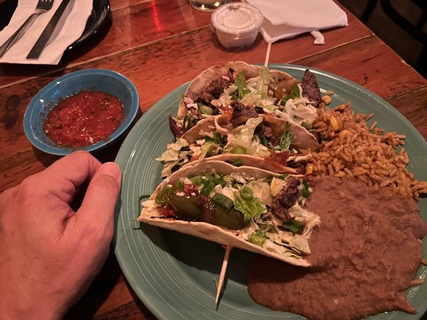 La Casa Restaurant