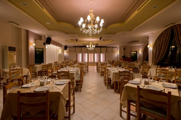 Faros Restaurant
