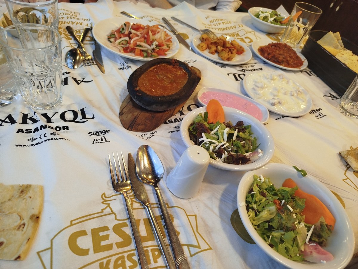 BEYOĞLU İSKENDER STEAK & SEAFOOD RESTAURANT